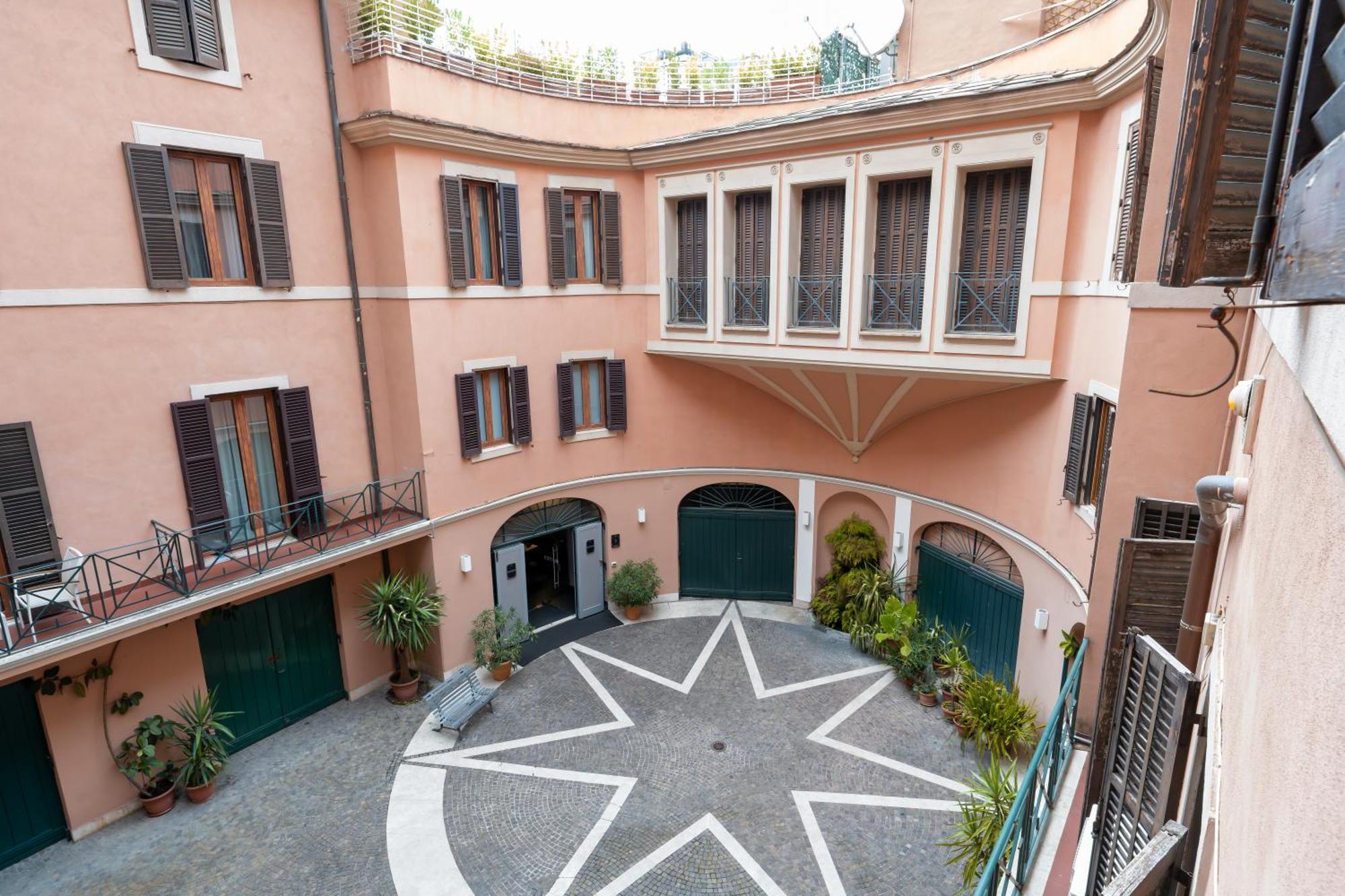 Ferienhaus Trevi Ducal Palace Rom